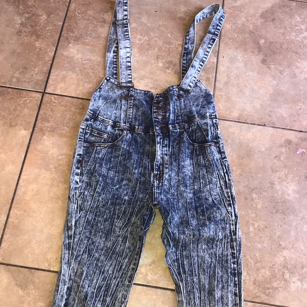Jean pants